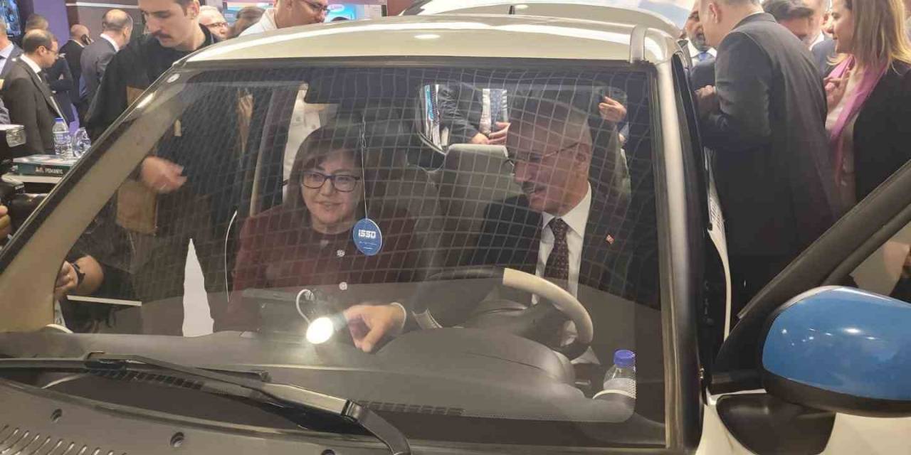 Yüzde Yüz Yerli Ve Elektrikli Mini Araç “Mango Car” Ankara’da Tanıtıldı