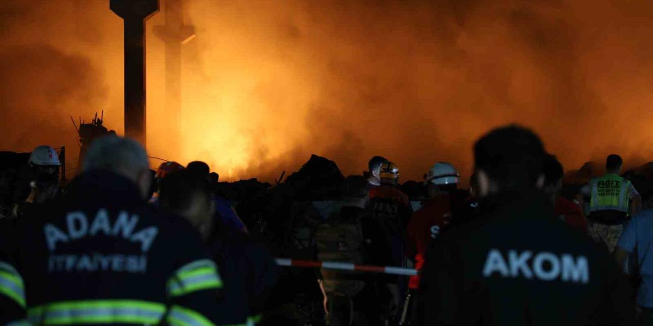 İtfaiye Daire Başkanı Kandemir: "Yangın Kontrol Altında"