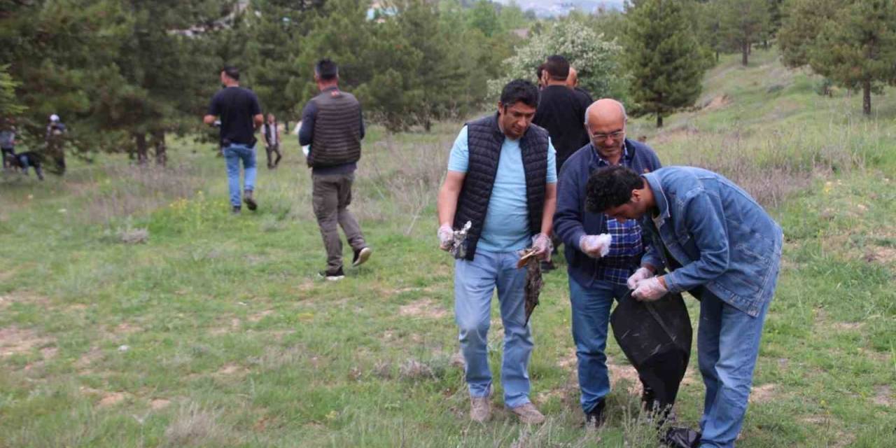 ’orman Benim’ Kampanyası İle Temizlik Yaptılar