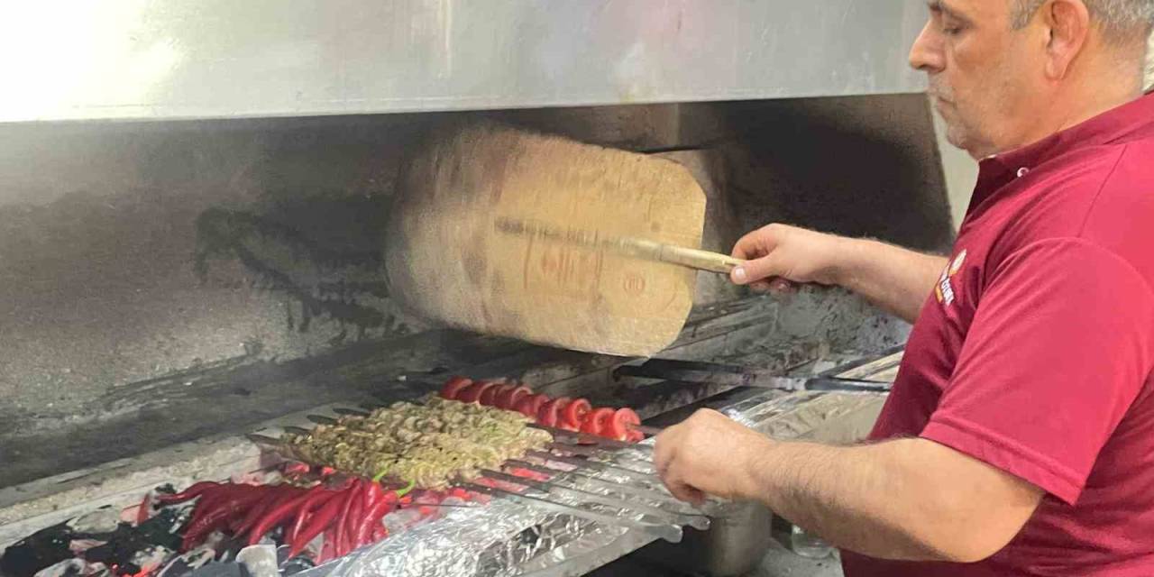 Şanlıurfa’da Fıstıklı Keme Kebabı