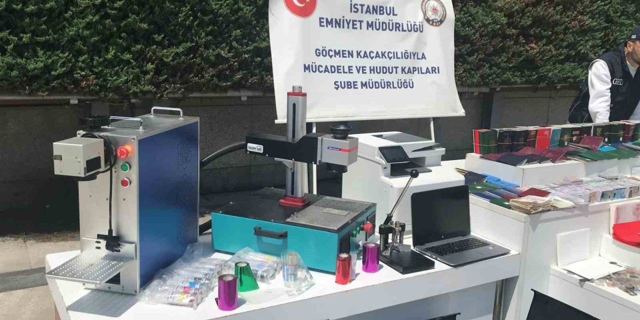 İstanbul’da Sahte Pasaport, Kimlik Ve Vize Şebekesine Operasyon: 4 Gözaltı
