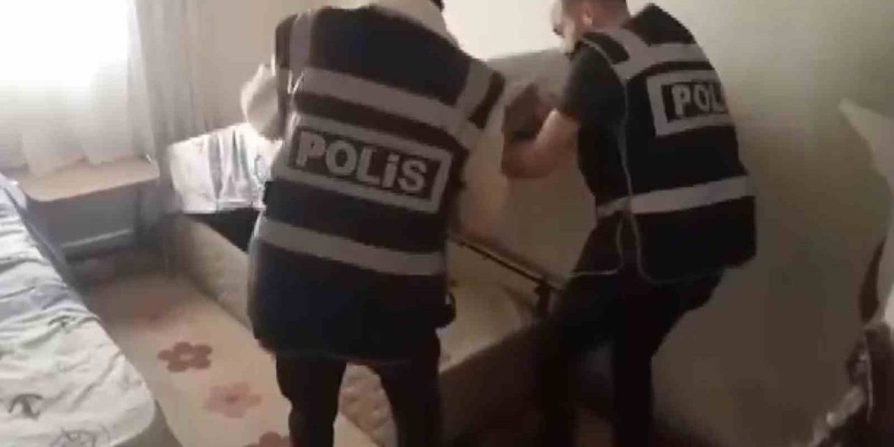 84 Polis İle Aranan Şahıslara Operasyon: 14 Gözaltı