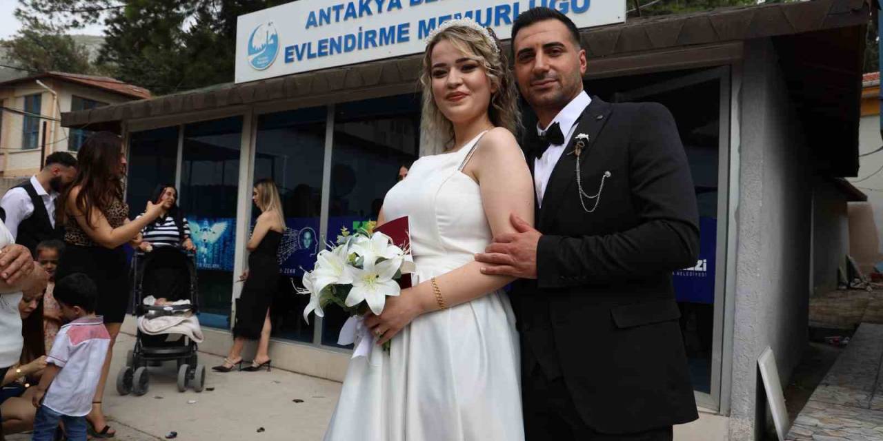 Evlilik Kredisine Başvurusu Onaylanan Ve Eğitimi Başarıyla Tamamlayan 141 Çiftin Evlilik Telaşı Başladı