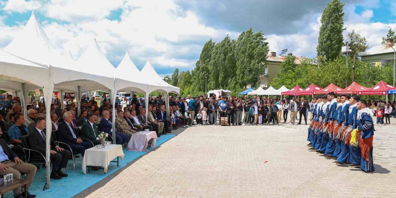 Muş’ta "6. Lale Festivali" Düzenlendi