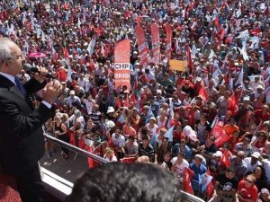 Kılıçdaroğlu: "Suriyelileri Ülkelerine Geri Göndereceğiz"