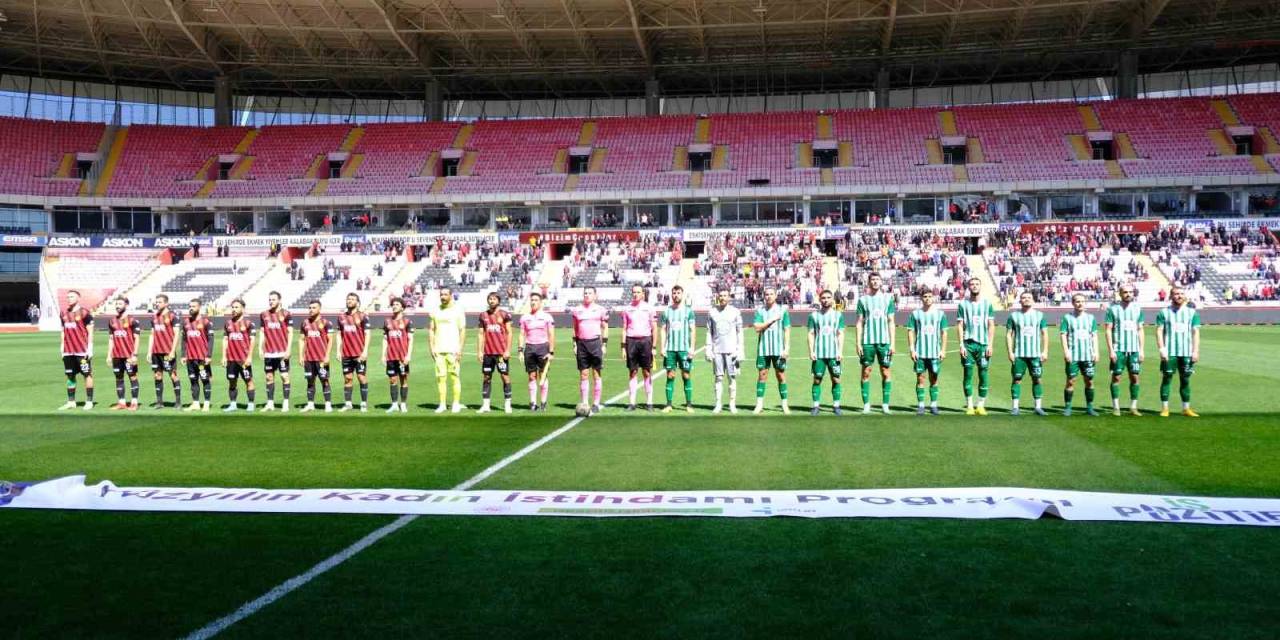 Eskişehirspor Evindeki Son Maçında 4-1’lik Skorla Galip Geldi