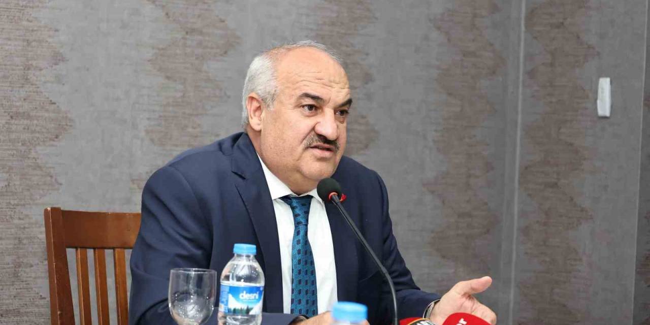 Başkan Akpunar, Aziziye Belediyesi’nin Borçlarını Açıkladı