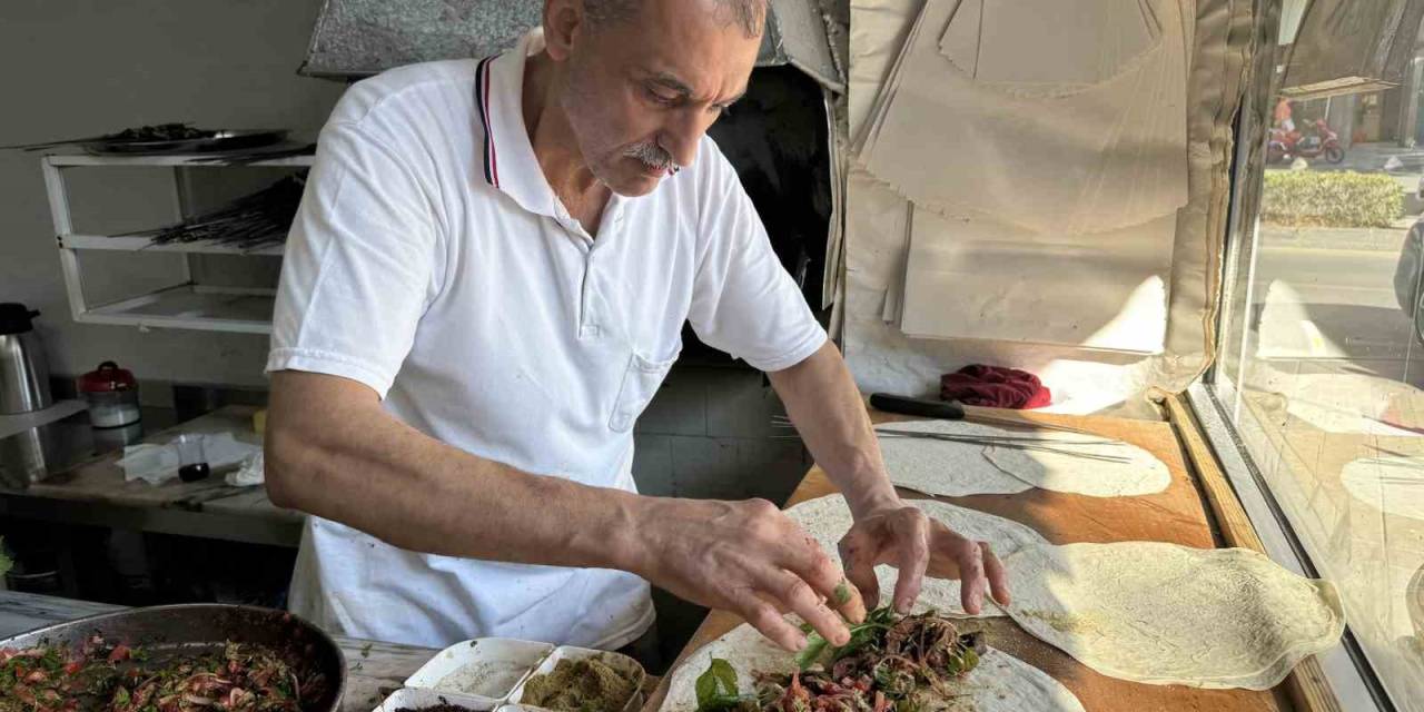 Burada Ciğer Yemek İçin Erken Kalkmak Gerekiyor: Sadece 2 Saat Açık Kalıyor, Kapış Kapış Gidiyor