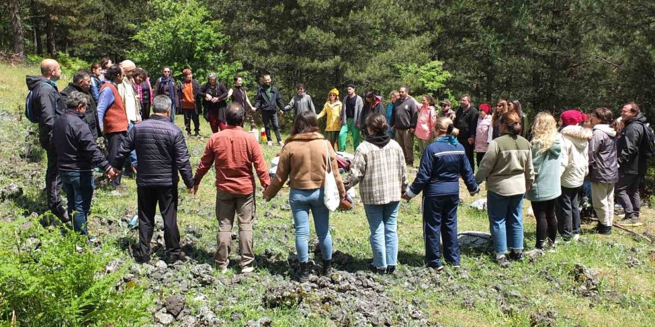Kazdağları’nda Bitki Hakları Manifestosu Okudular