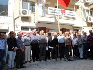 Chp Manisa Teşkilatında Özgür Özel Depremi