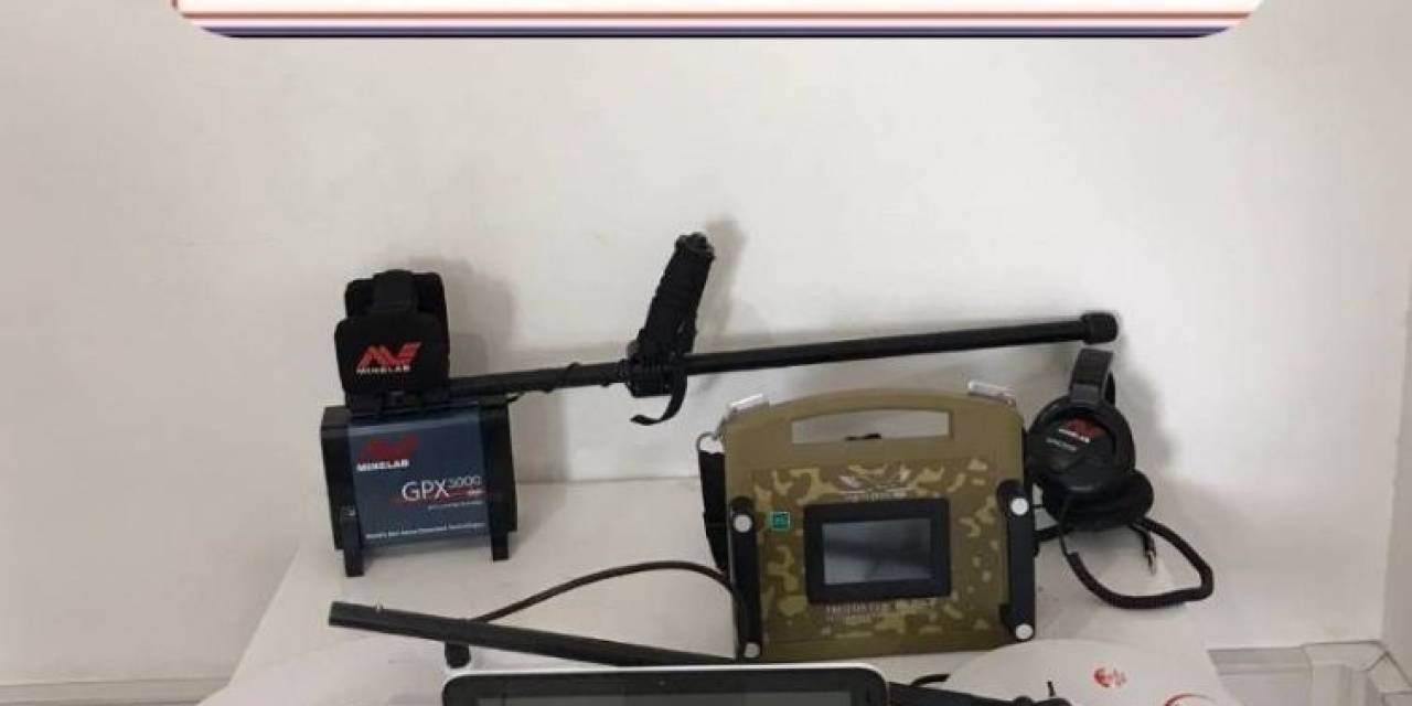 Defineciler İş Başı Yapamadan Jandarmaya Yakalandılar