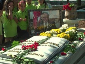 Avni Akyol Kabri Başında Anıldı