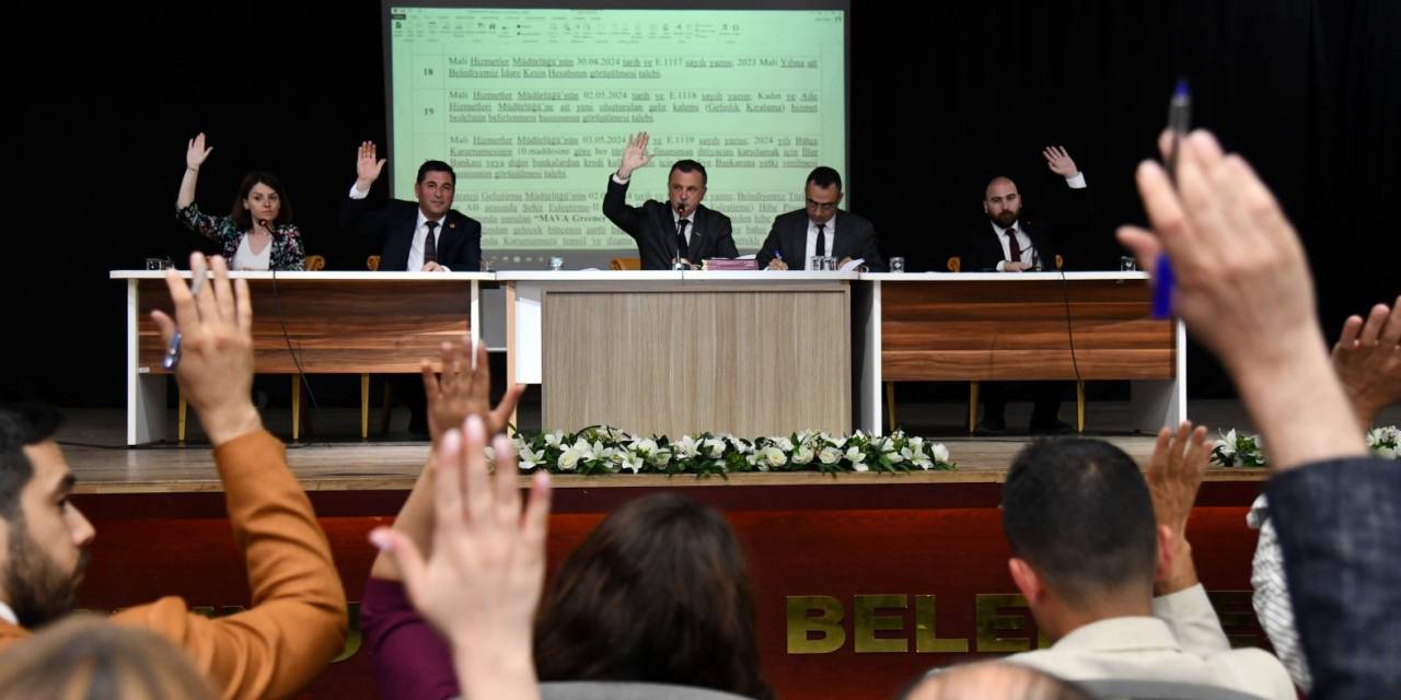 Başkan Balaban’a Borçlanma Yetkisi Verildi