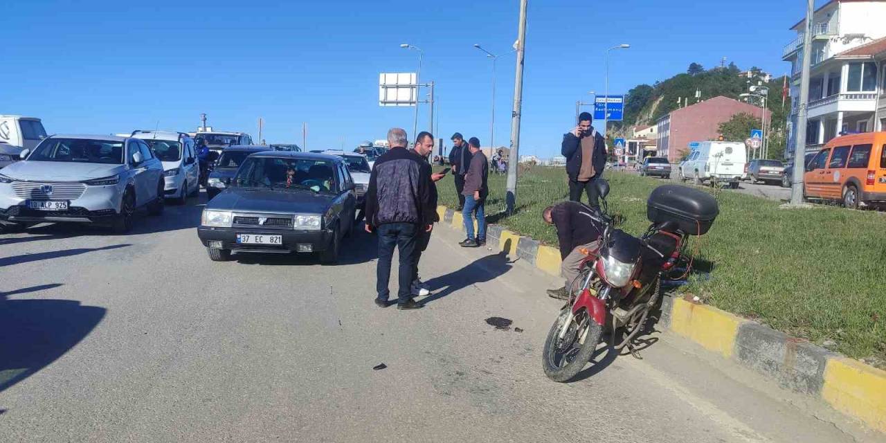 Otomobil İle Motosiklet Çarpıştı: 1 Yaralı