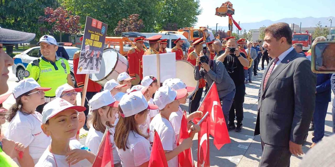 Kuralları Yaşayarak Öğrendiler