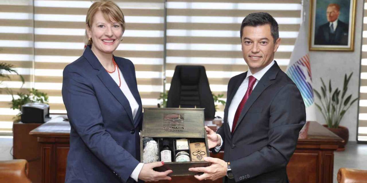 Başkan Ünlü, Büyükelçi Morris’i Ağırladı