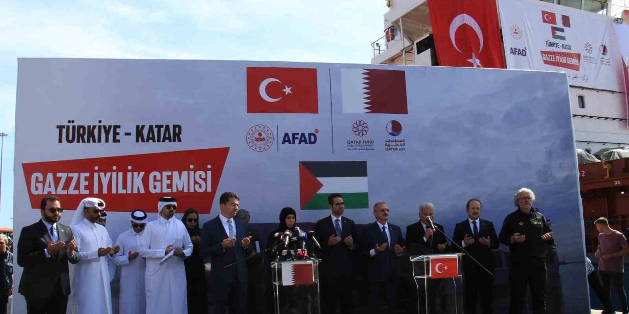 ’türkiye-katar Gazze İyilik Gemisi’ Mersin’den Uğurlandı
