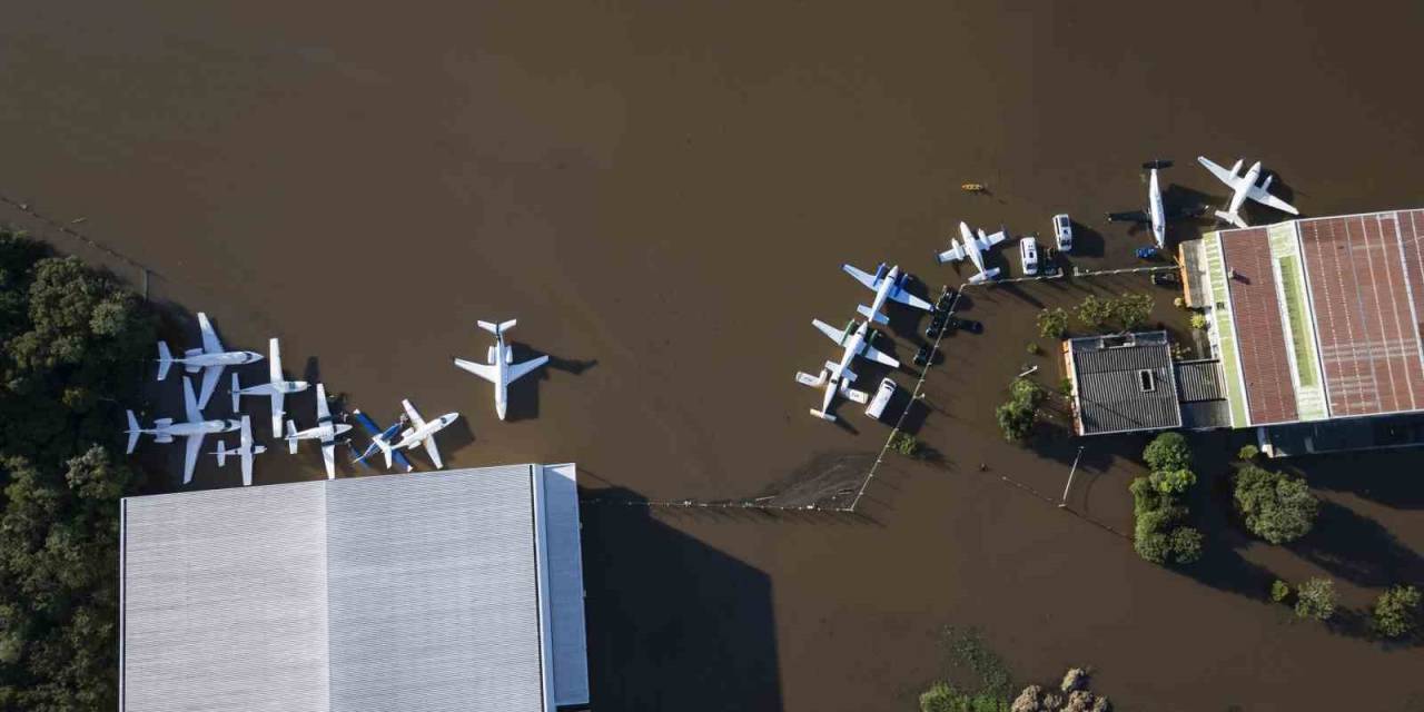 Selin Vurduğu Brezilya’da Havalimanı Sular Altında Kaldı