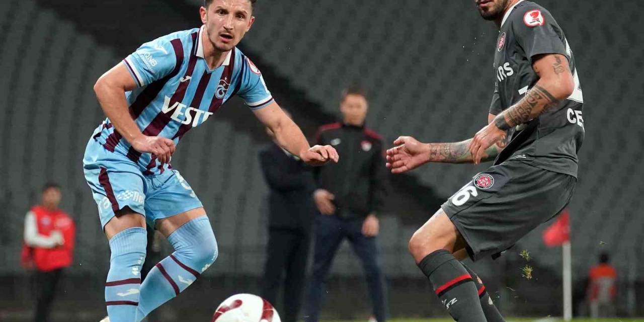 Ziraat Türkiye Kupası: Fatih Karagümrük: 0 - Trabzonspor: 0 (İlk Yarı)