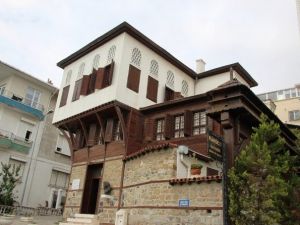 Rakoczi Müzesi’ne Macar Akını