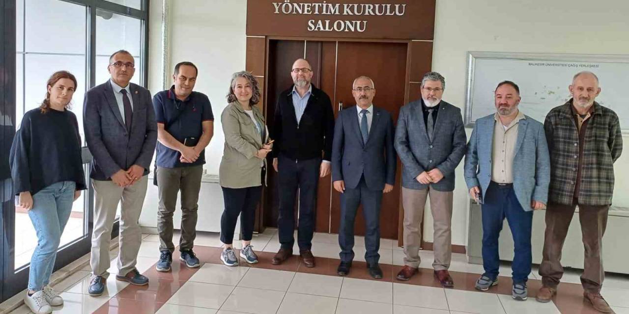 Karya Farma Hbx Ar-ge’den Balıkesir Üniversitesi Teknoloji Transfer Ofisi’ne Ziyaret