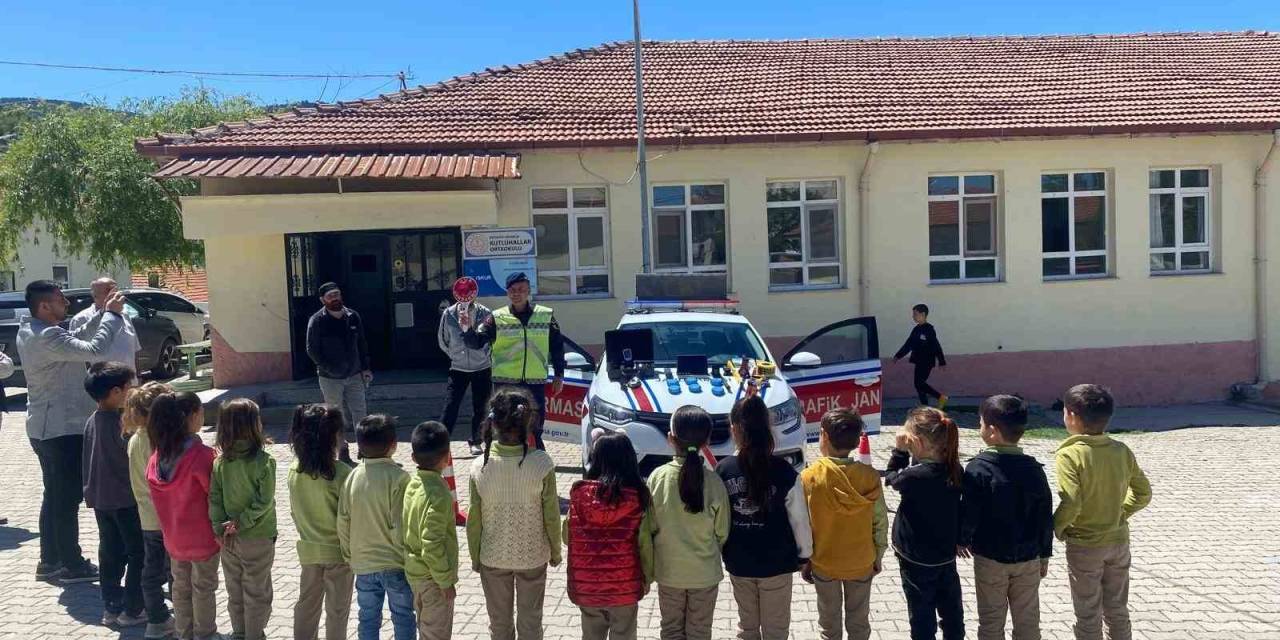 Hisarcık’ta Trafik Haftası Etkinlikleri