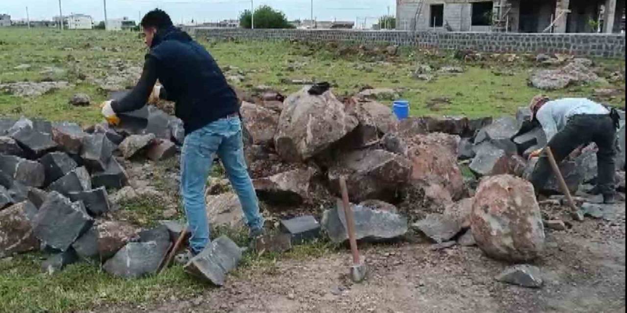 Taş Ustaları Diyarbakır’ın Tarihini Yaşatıyor