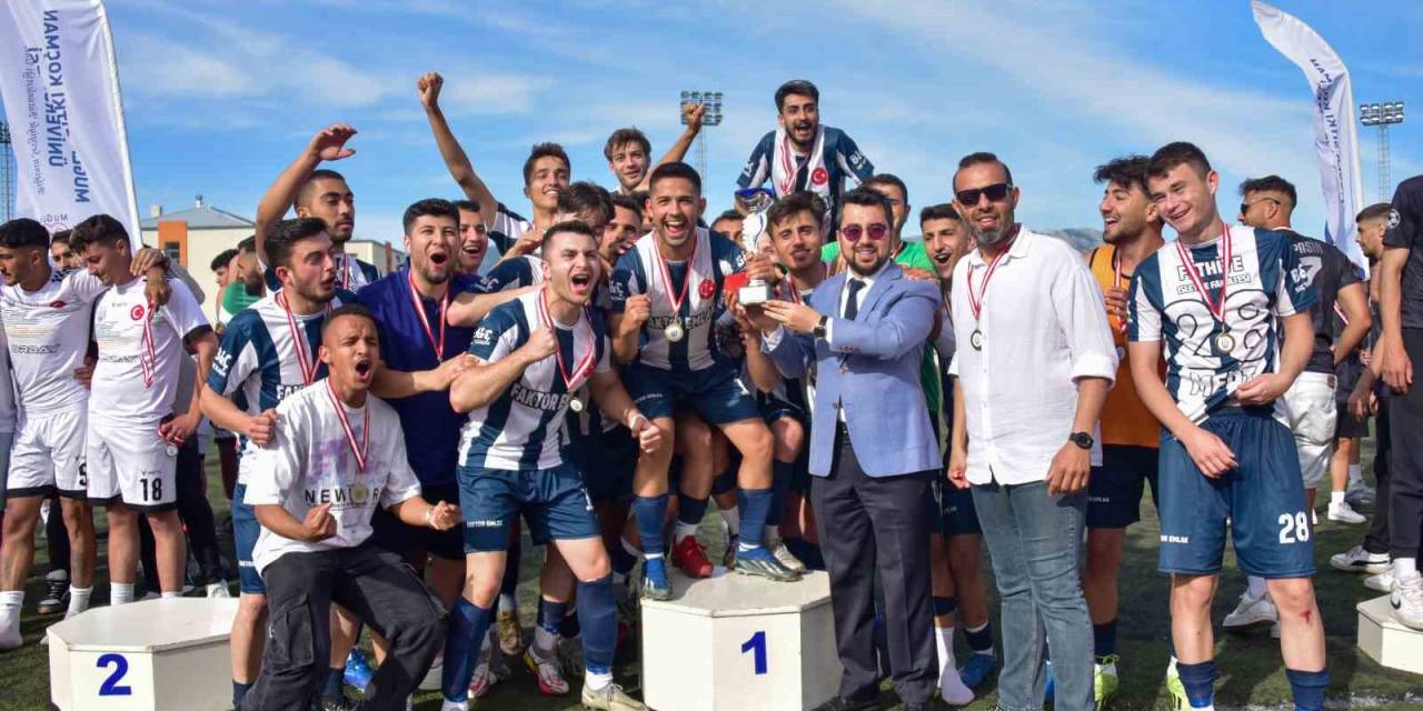 29’uncu Sıtkı Koçman Rektörlük Kupası Sahiplerini Buldu