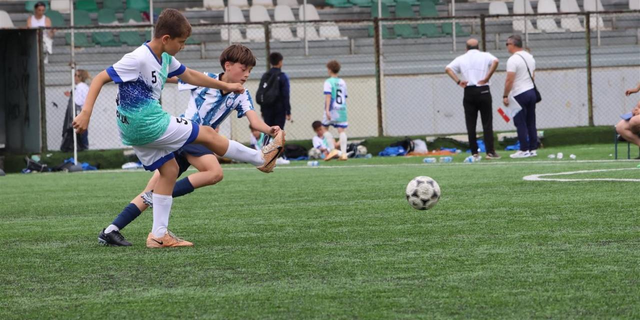 Minik Futbolcular Aydın’da Mücadele Edecek