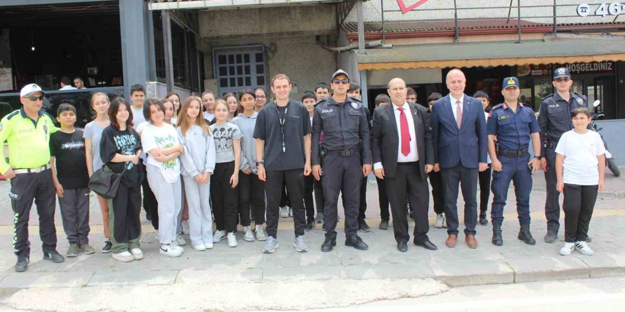 Osmaneli İlçesinde Karayolu Trafik Haftası Etkinlikleri