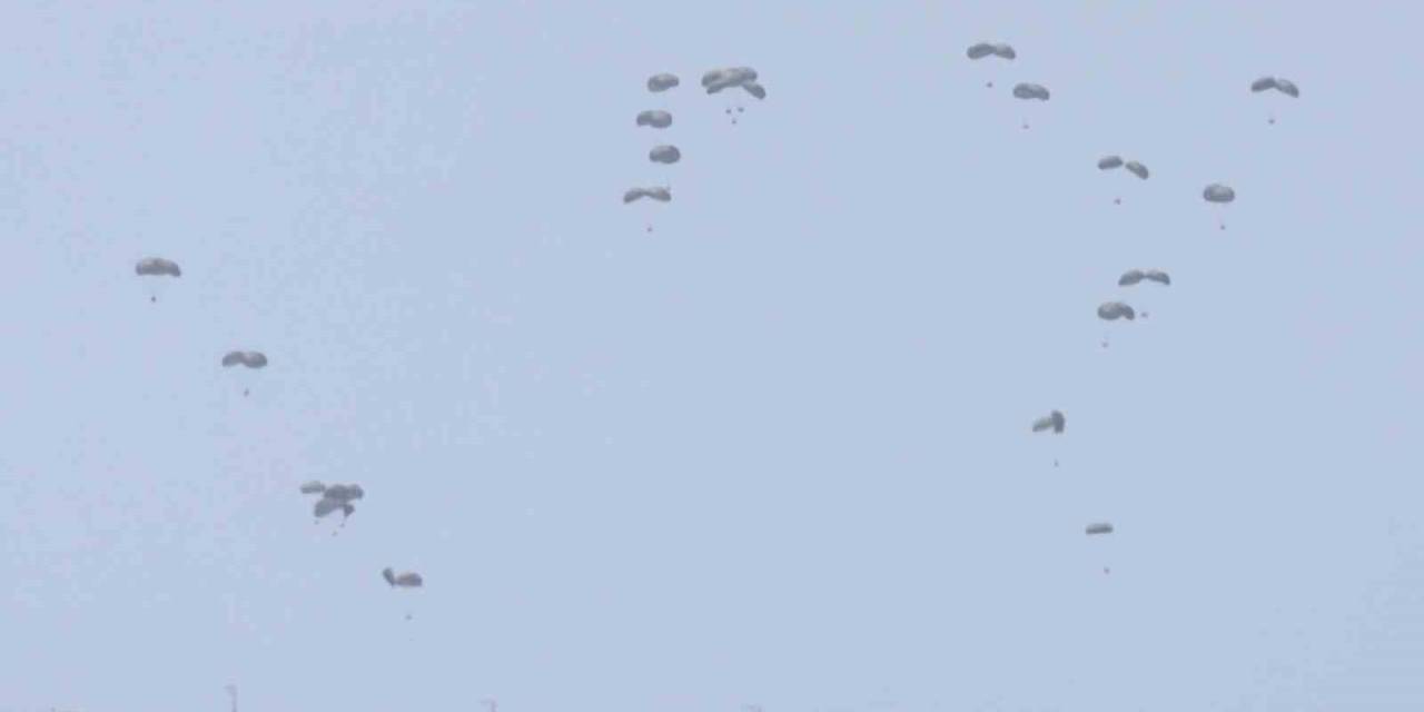 Hamas, Sivillerin Ölmesi Nedeniyle Havadan Yardım Operasyonlarının Durdurulmasını İstedi