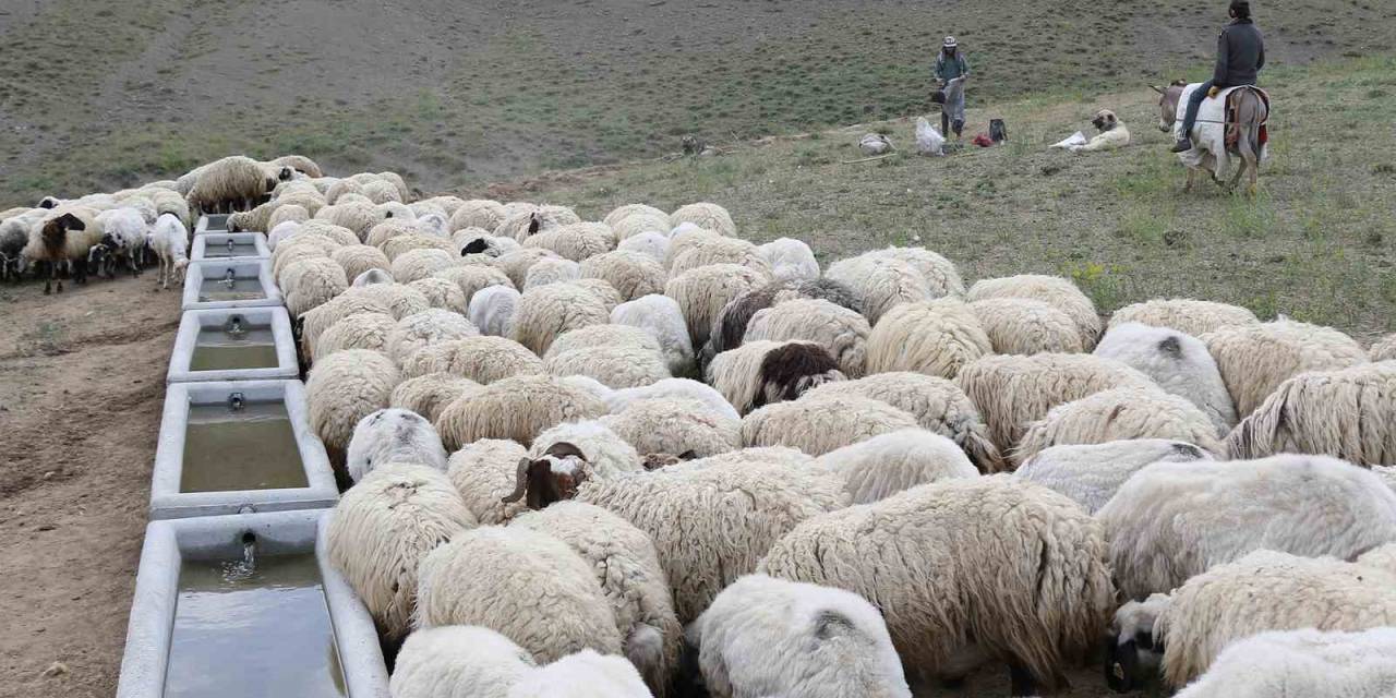 Büyükşehir’den Pınarbaşı’ya Mahalle Mahalle Tarımsal Hizmet