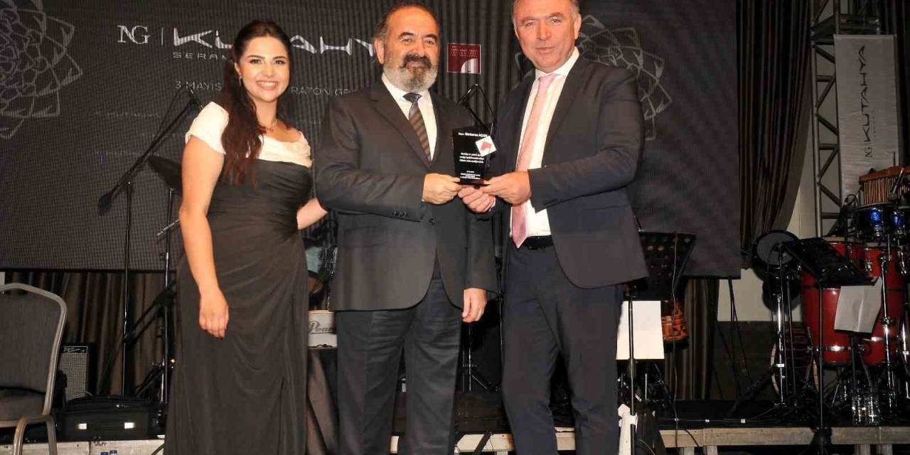 Adana’da “Dünya İçmimarlar Günü Yaza Merhaba Balosu” Düzenlendi