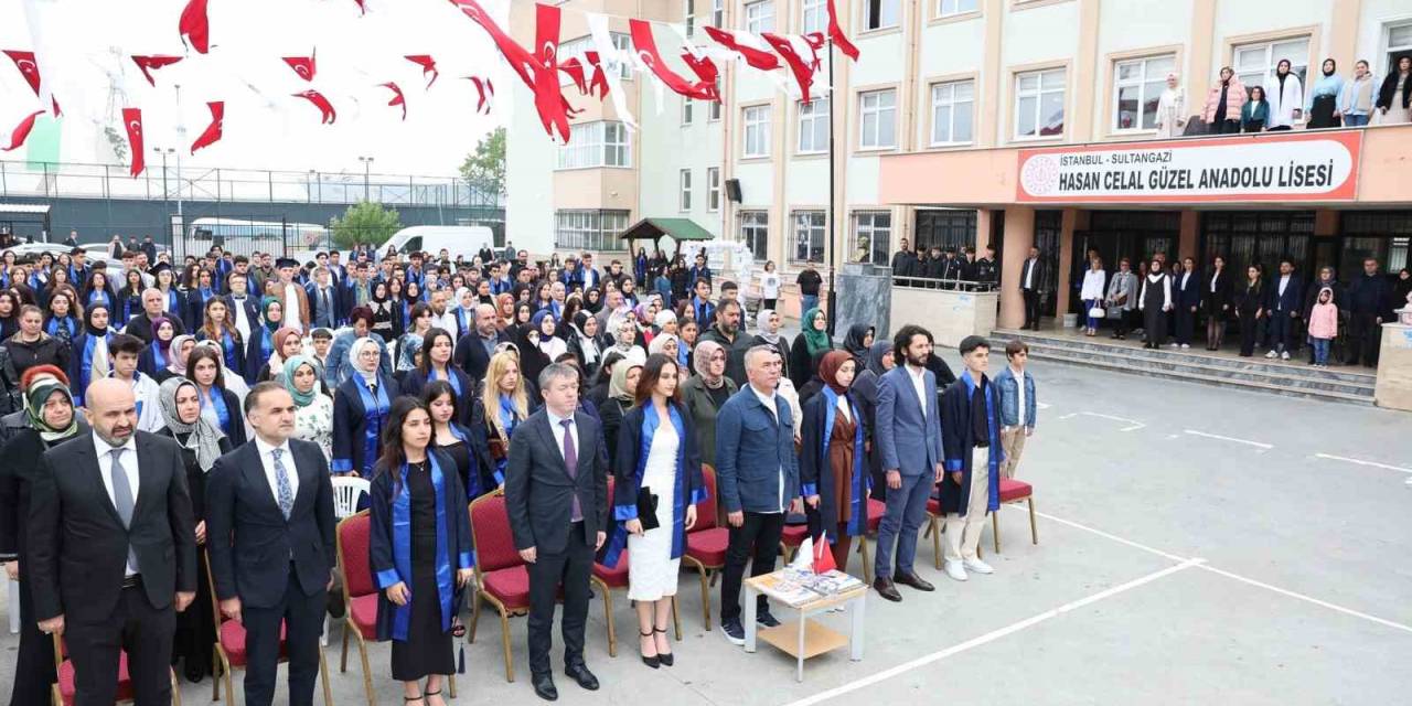 Sultangazi Belediyesi Gençlerin Mezuniyet Mutluluğuna Ortak Oluyor