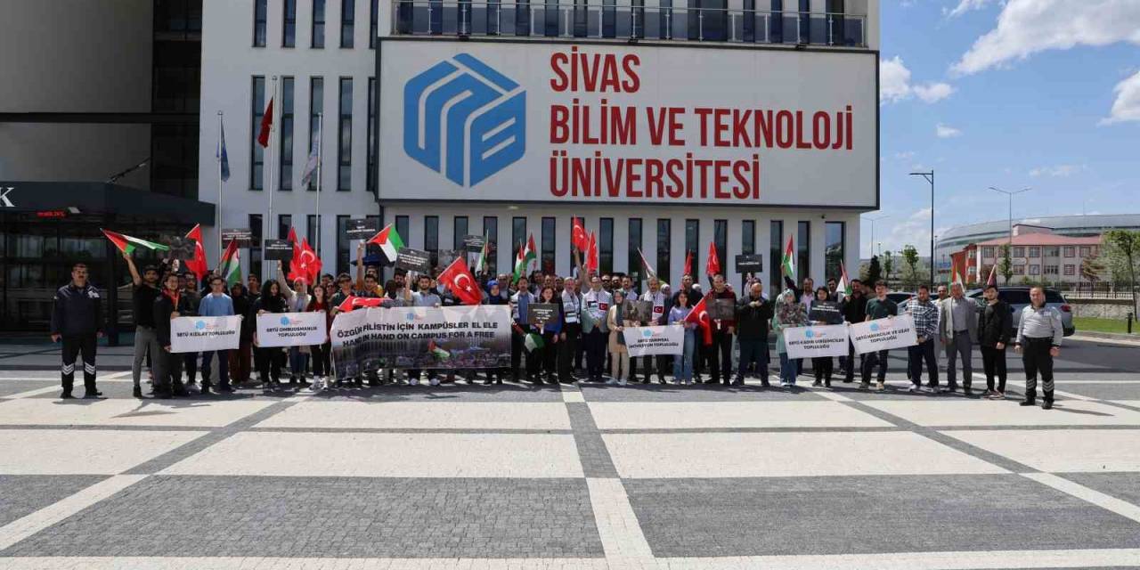 Akademisyenler Ve Öğrenciler Birlikte İsrail’i Protesto Etti