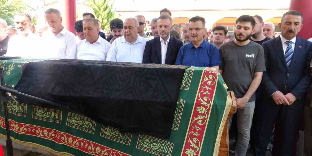 Ak Parti İl Başkanının Oğlunun Öldüğü Kazada Sürücüye 4 Yıl 2 Ay Hapis Cezası