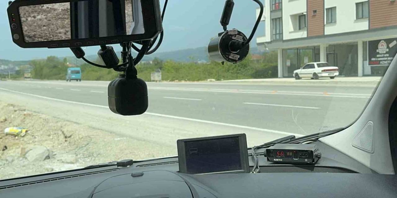 Hız Sınırına Uymayan Sürücülere Ceza