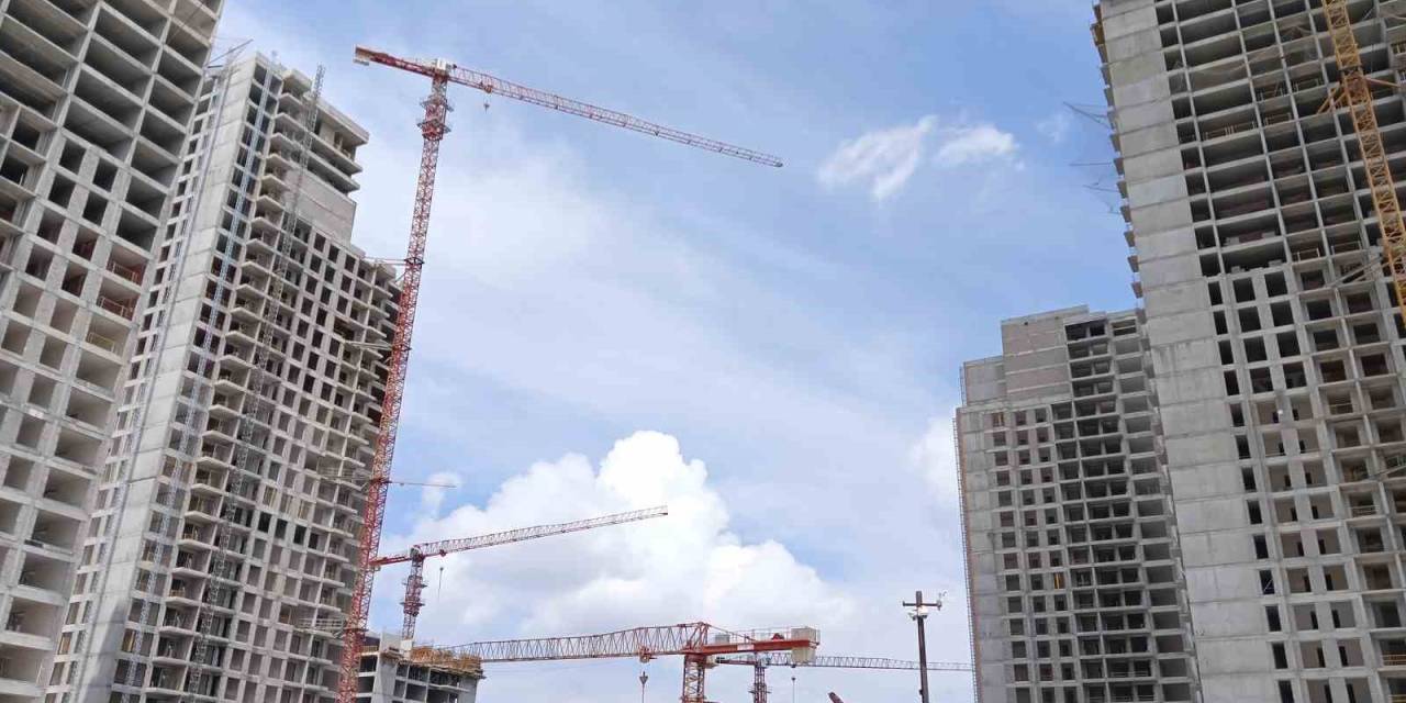 23’üncü Kattan Düşen İnşaat İşçisi Hayatını Kaybetti