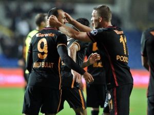 Galatasaray’da Çıkış Sürüyor