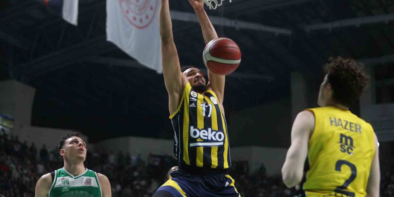 Türkiye Sigorta Basketbol Süper Ligi: Bursaspor: 112 - Fenerbahçe: 116