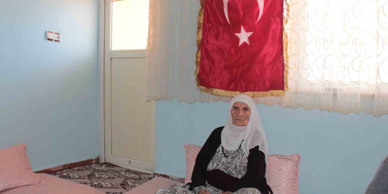 Şehit Annesinin Buruk Geçen Anneler Günü