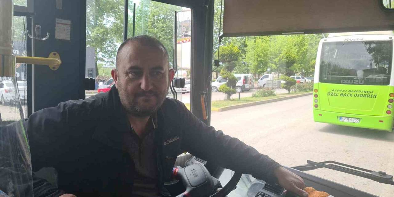 Otobüste Rahatsızlanan Yolcuları Şoför Hastaneye Yetiştirdi