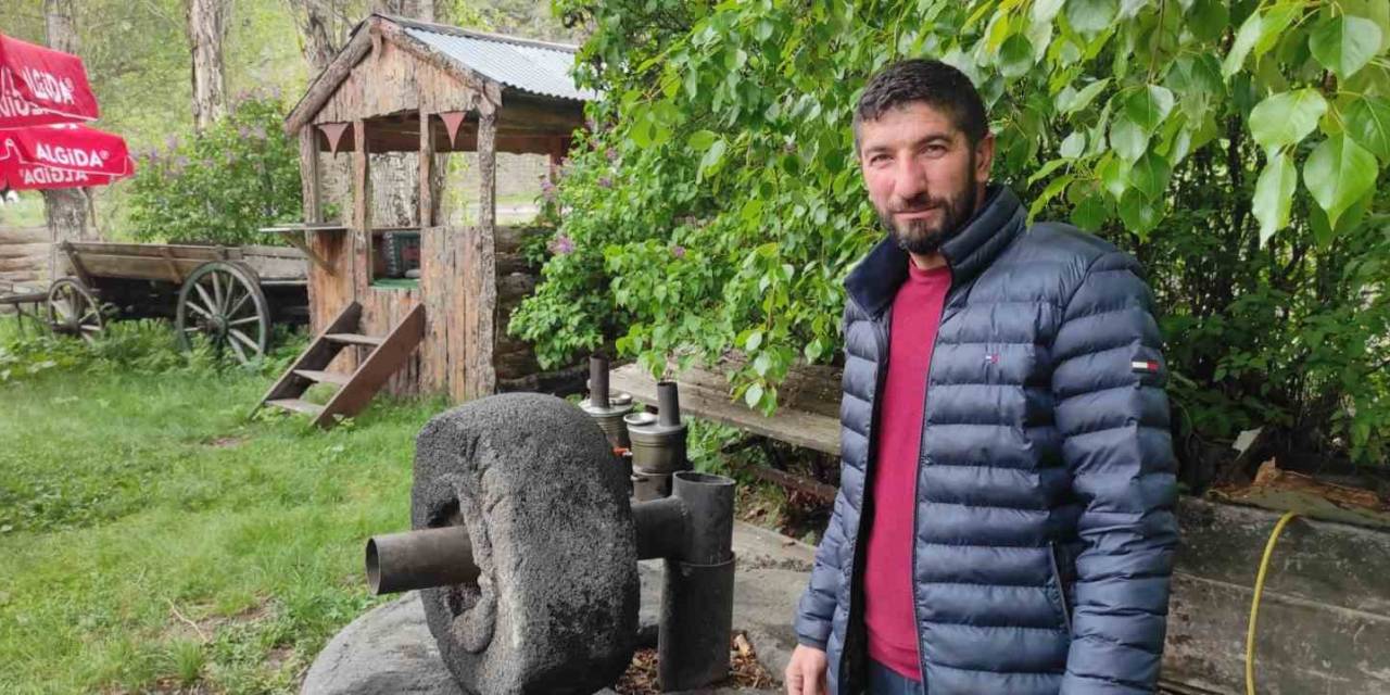 Kars’ta Tarihi Değirmen Yoğun İlgi Görüyor