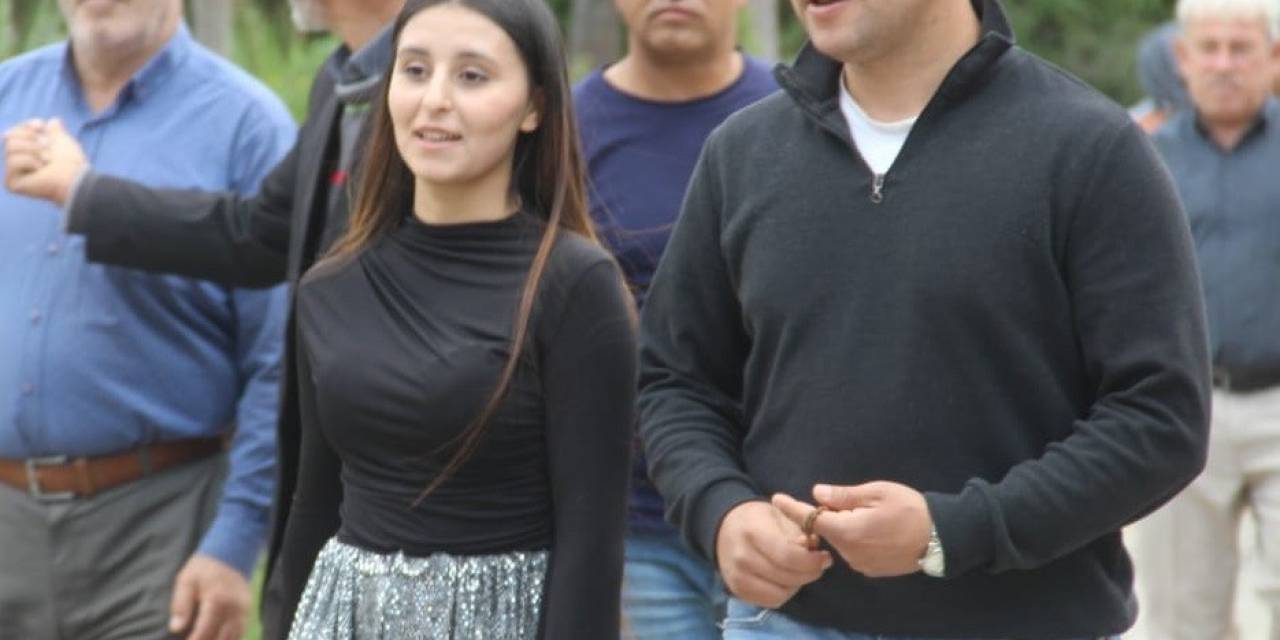 Çanakkale’de Aşıklar Sokağı’nda Gençler Kısmetini Aradı