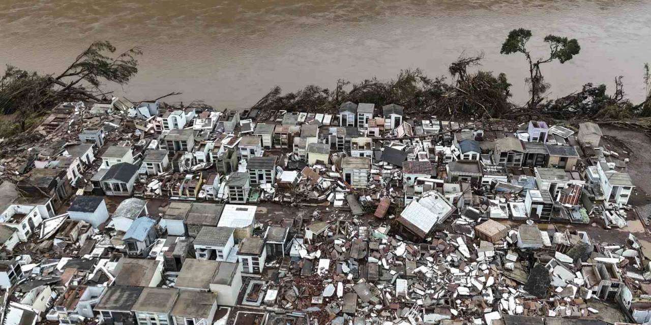 Brezilya’daki Sel Felaketinde Ölü Sayısı 143’e Yükseldi