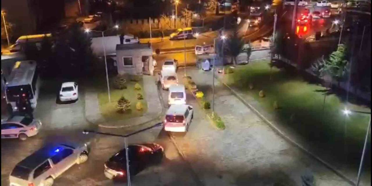 Son 5 Günde Aranan Şahıslara Yönelik "Çember-18" Operasyonlarında 4 Bin 995 Kişi Yakalandı