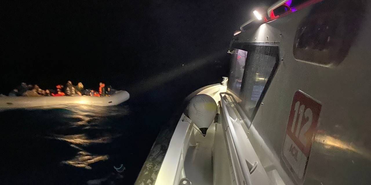 Ayvacık Açıklarında Yunan Unsurlarınca Ölüme Terk Edilen 35 Kaçak Göçmen Kurtarıldı