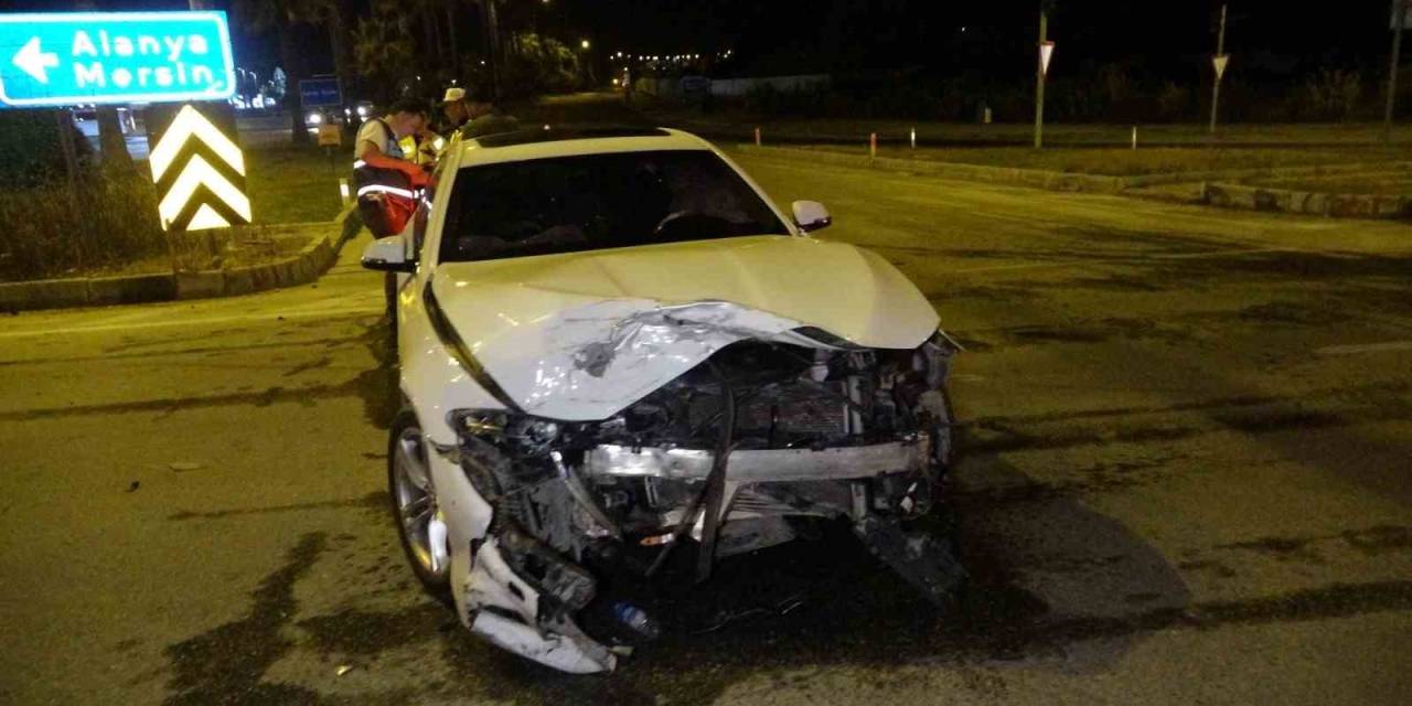 Kazada Araçlar Hurdaya Döndü, Alkollü Çıkan Sürücünün Ehliyetine El Konuldu