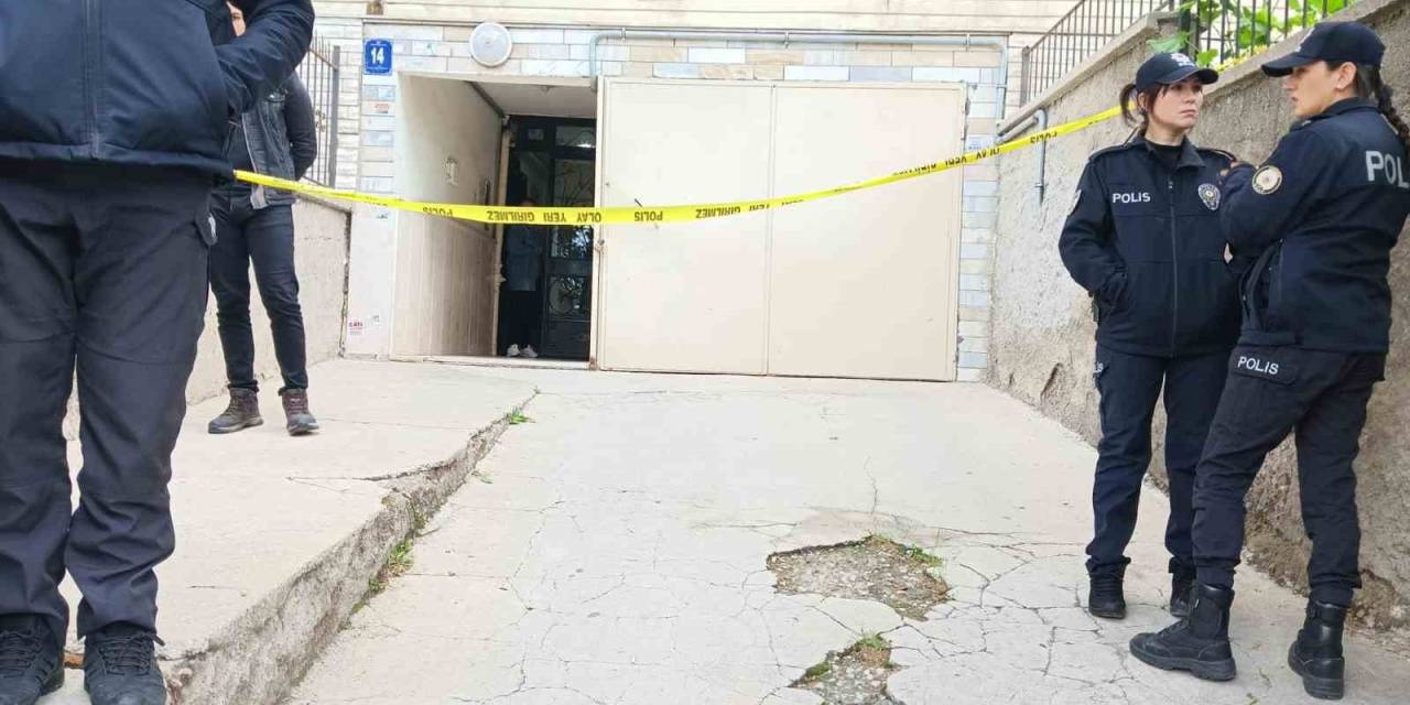 Ankara’da Komiser Yardımcısı, Eşini Ve 2 Çocuğunu Vurduktan Sonra İntihar Etti