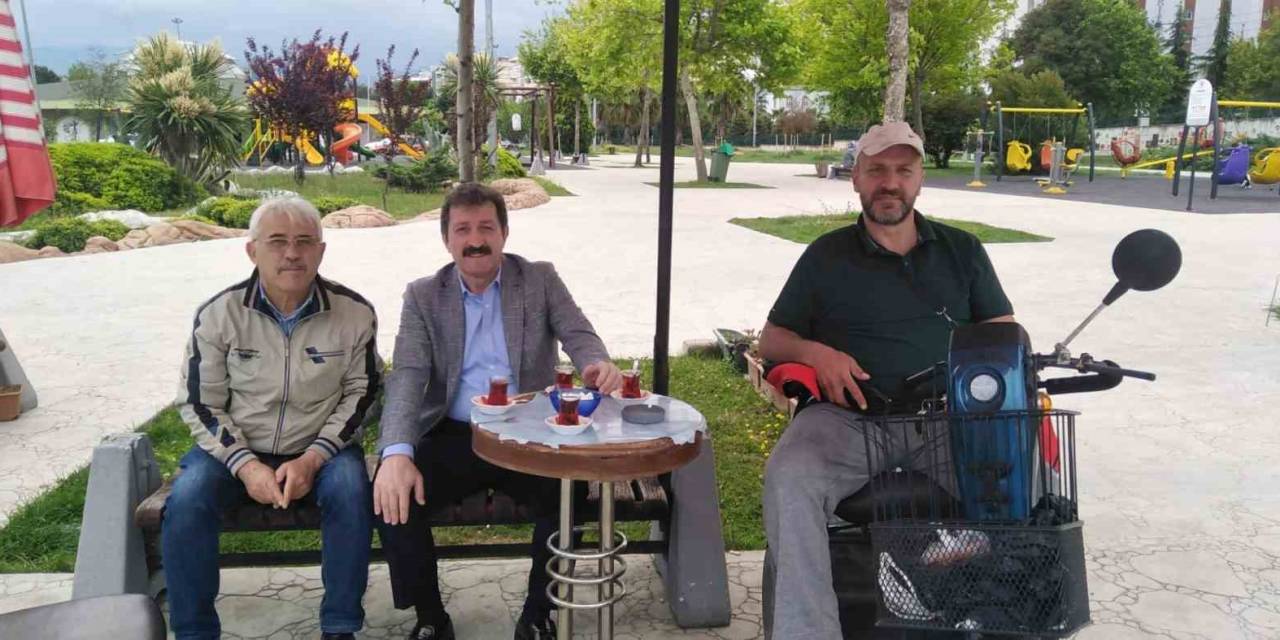 Vali Tavlı’dan Engellilerle Çay Sohbeti